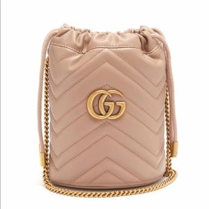 Gucci Leather Bucket Pouch